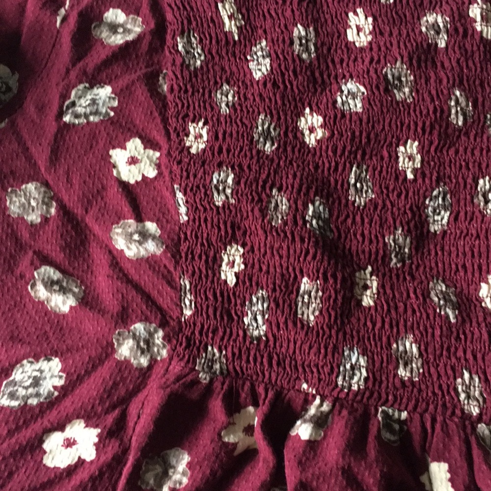 Floral Top - Picture 3 of 6